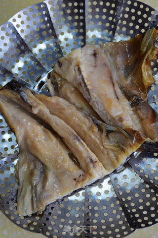 [mixed Dried Monkfish]-a Snack on The Table at The Beach recipe