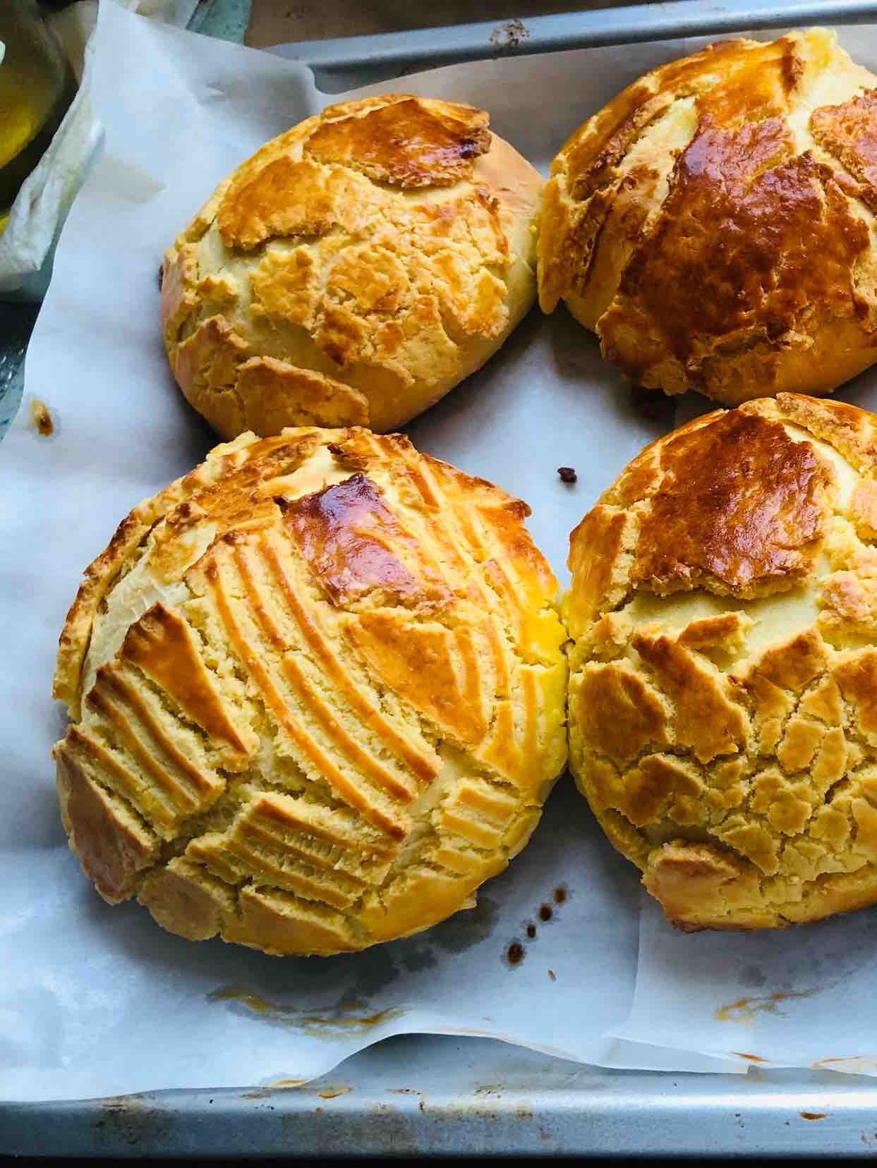 Pineapple Bun with Pineapple ❤️ recipe