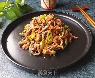 Stir-fried Beef Shredded in Sauce recipe