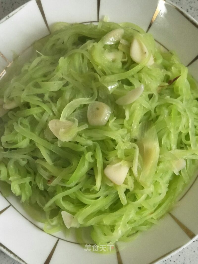 Garlic Sliced Lettuce recipe