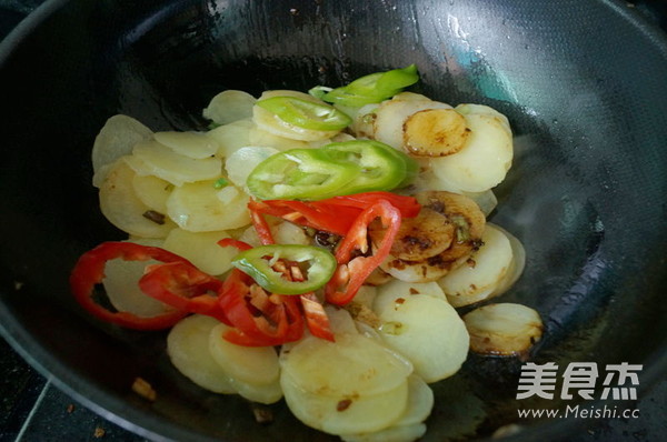 Stir-fried Potato Chips recipe