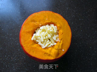 Cheese Baked Pumpkin with Pine Nuts recipe