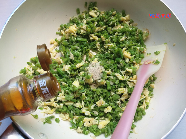 Carob and Egg Vegetarian Dumplings recipe