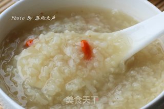 Clearing Away Heat and Relieving Fire-wolfberry Chrysanthemum Porridge recipe