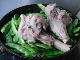 Stewed Beans with Stick Bone recipe