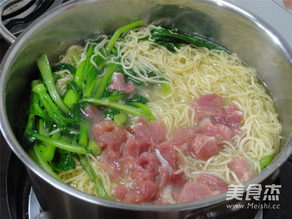 Lean Meat Noodles recipe