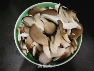 Stir-fried Oyster Mushrooms recipe