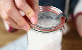 Homemade Vanilla Sugar in Three Minutes, Perfect to Hold All Desserts and Pastries! recipe