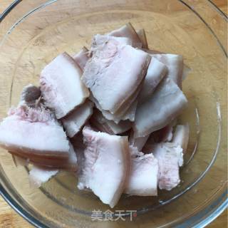 Twice-cooked Pork with Vetch Skin recipe