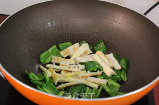 Stir-fried Rice Dumplings with Spring Bamboo Shoots recipe