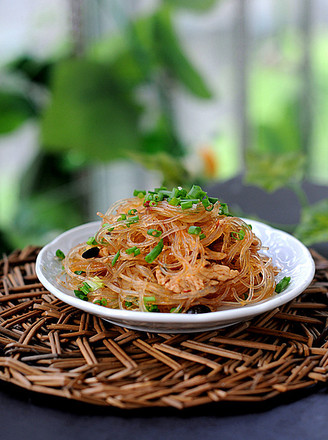 Braised Mung Bean Vermicelli with Chicken Breast recipe