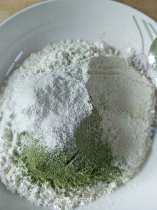 Peanut Matcha Biscuits recipe