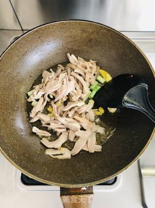 Stir-fried Leek with Pork Belly recipe