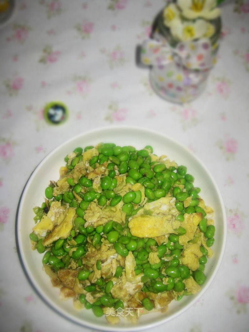 Scrambled Eggs with Edamame recipe