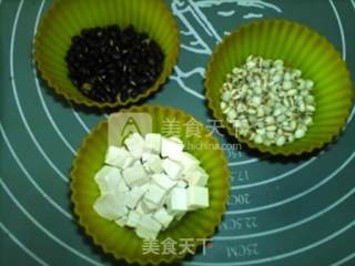 Barley and Poria Red Bean Drink recipe