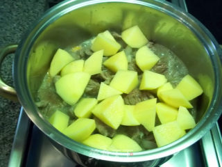Beef Stew with Potatoes recipe