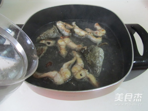 Fish Every Year--caiyu Braised Lotus Root recipe