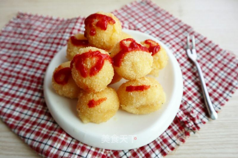 Potato Balls with Tomato Sauce recipe