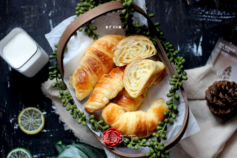 French Traditional Croissant recipe