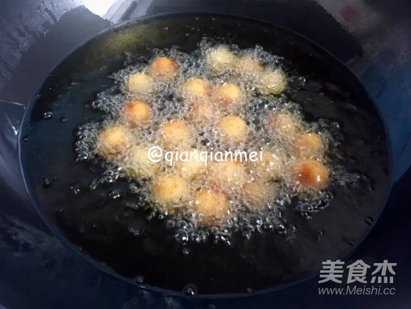 Sweet Sweet Potato Balls recipe