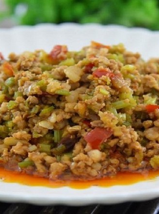 Celery Bao Stir-fried Minced Pork recipe