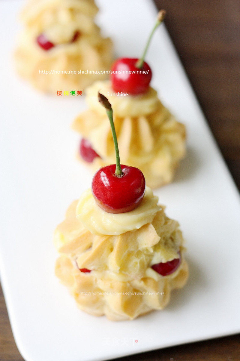 The Deliciousness of The Cherry Season-----cherry Puffs recipe