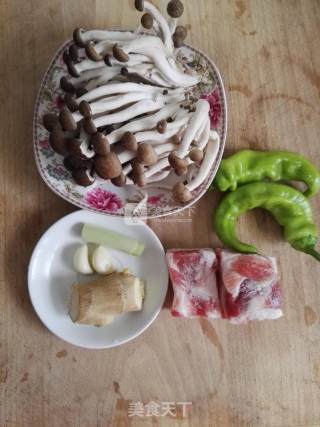 Stir-fried Pork Belly with Fresh Mushrooms recipe