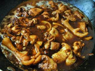 Stir-fried Chicken with Basil Roadside Jingjing recipe