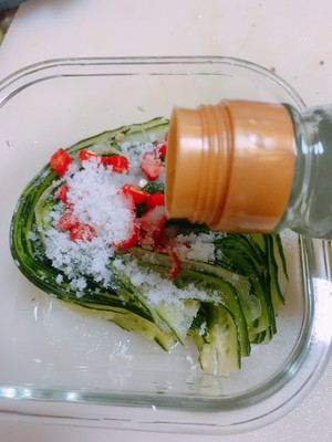 Summer Refreshing Dish "sprite Cucumber" recipe