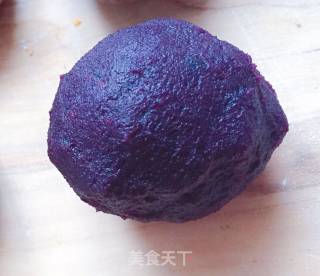 Purple Sweet Potato Yolk Crisp recipe