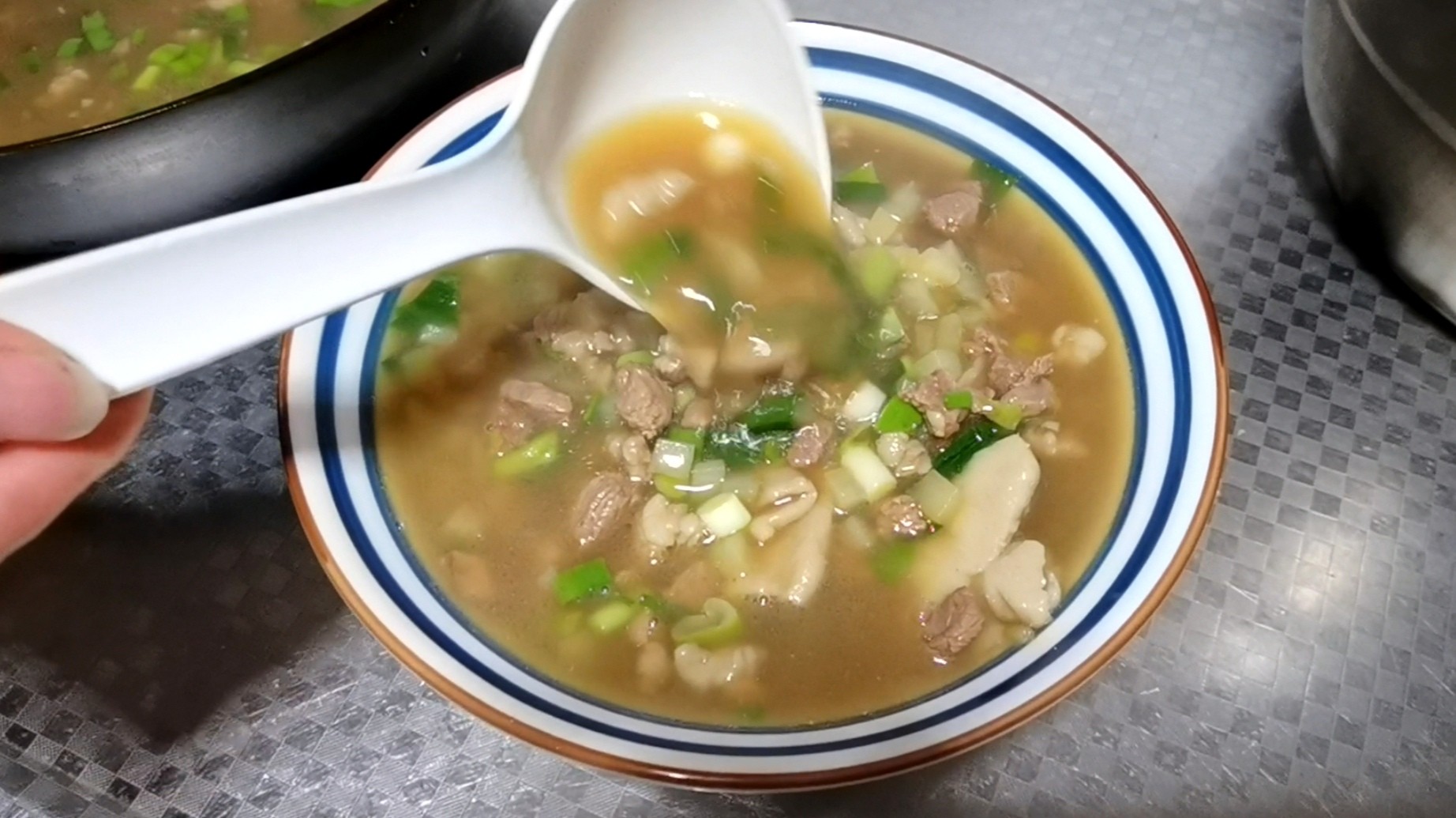 Delicious Mutton Soup Noodle Wowo recipe