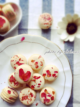 Rose Macaron recipe