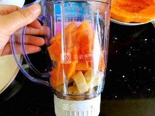 Papaya Banana Yogurt Shake recipe