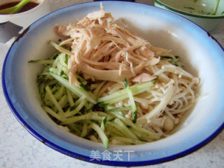 Shredded Chicken Enoki Mushroom recipe