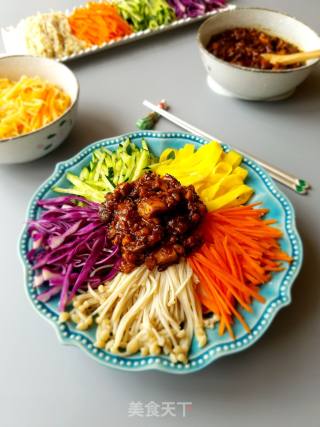 Colorful Mushroom Meat Sauce Noodle recipe