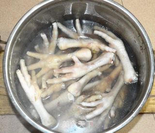 Soy Sauce Chicken Feet recipe