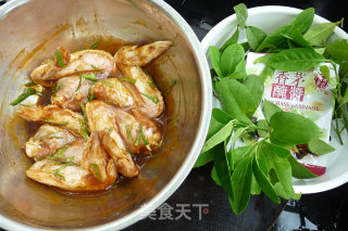 Grilled Chicken Wings with Lemongrass Sauce recipe