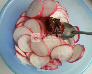 Red Radish in Cold Dressing recipe