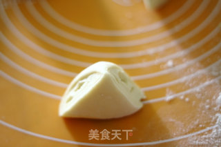 Corn Juice Flavored Steamed Buns recipe