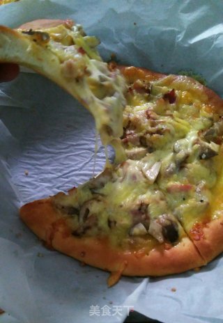 Savory Black Straw Mushroom Bacon Pizza recipe