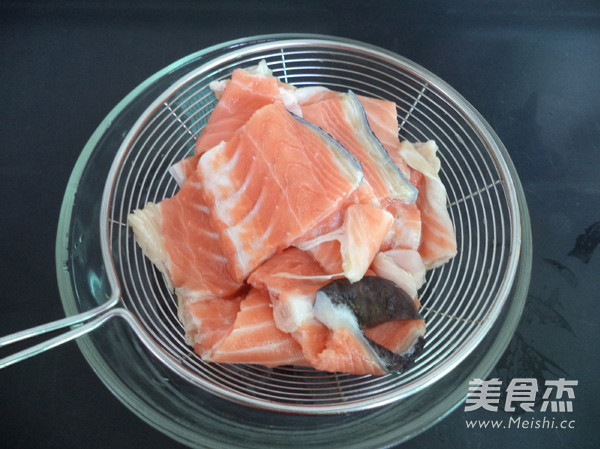 Fried and Baked Salmon Bone recipe