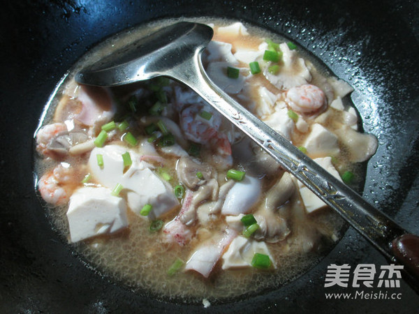 Seafood Xiuzhen Mushroom Tofu recipe