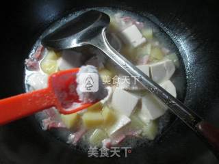 Boiled Tofu with Bacon and Potatoes recipe