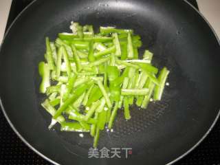 Spicy Stir-fried Bitter Gourd recipe