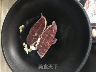 Onion Steak Breakfast recipe
