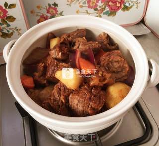 Stewed Sirloin with Carrots and Potatoes recipe