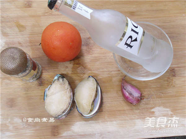 Abalone in Cocktail Tomato Sauce recipe