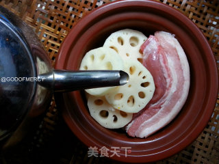 Sweet Aftertaste of The Secret Marinated Lotus Root recipe