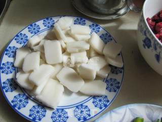 Stir-fried Rice Cake with Sweet-scented Osmanthus recipe