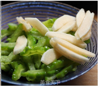 Fruity Bitter Gourd recipe
